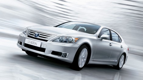 Lexus LS 600h L: Znotraj!