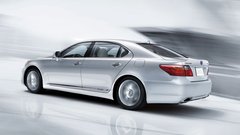 Lexus LS 600h L: Znotraj!