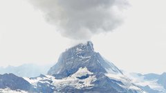 Vlak na Gornergrat (3089 m) in Matterhorn v oblakih