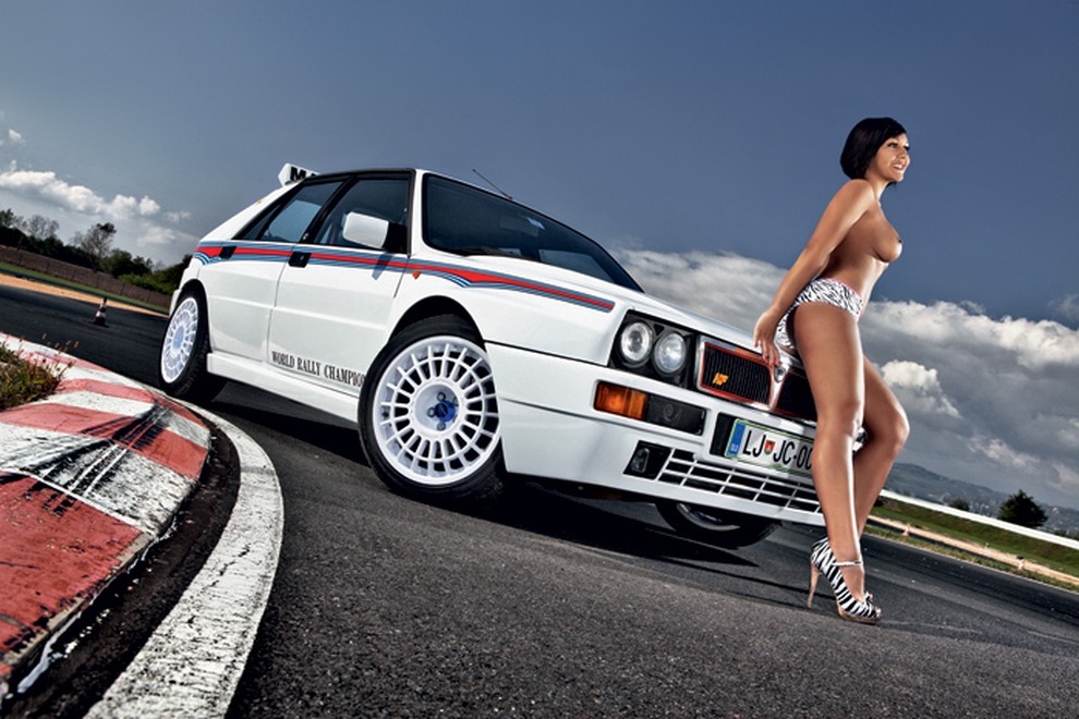 Lancia Delta HF Integrale 