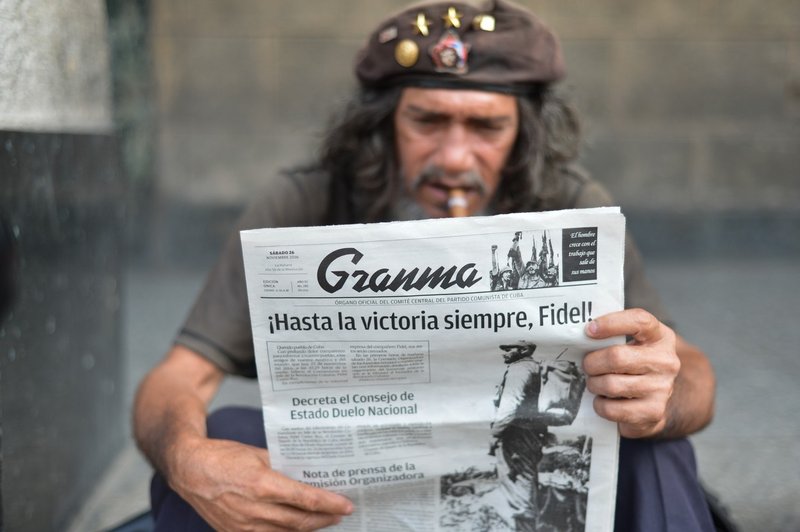 Mešani občutki ob smrti Fidela Castra (foto: profimedia)