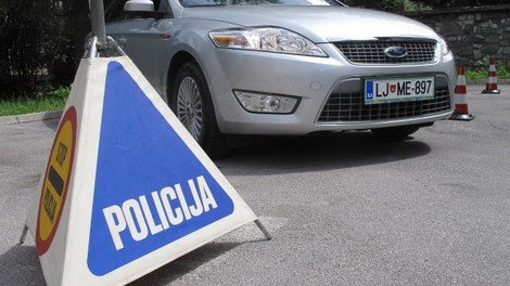 Policisti bodo spet budno nadzorovali spoštovanje ukrepov o gibanju in druženju