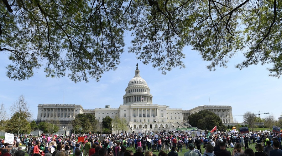 V ZDA protesti zaradi Trumpovega skrivanja davčnih napovedi (foto: profimedia)