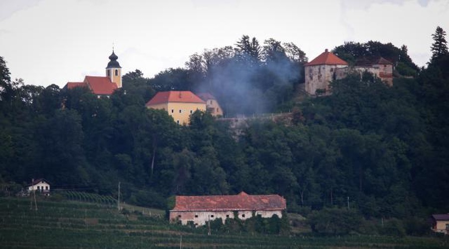 Deaktivacija bombe minila po načrtih, brez posledic na okolju (foto: Andrej Sršen/STA)