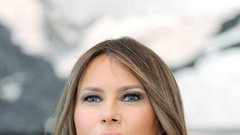 Trump poln hvale na račun kitajskega predsednika Xija, Melania pa je božala pande!