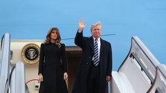 Trump poln hvale na račun kitajskega predsednika Xija, Melania pa je božala pande!