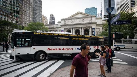 Newyorška policija aretirala osumljenca za podtaknjeno bombo pod avtobusno postajo Port Authority