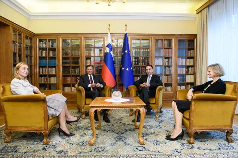 Kombinatorika po Pahorjevo: za mandatarja Janšo, Šarec pa nadaljuje s pogajanji! (foto: Nebojša Tejić/STA)