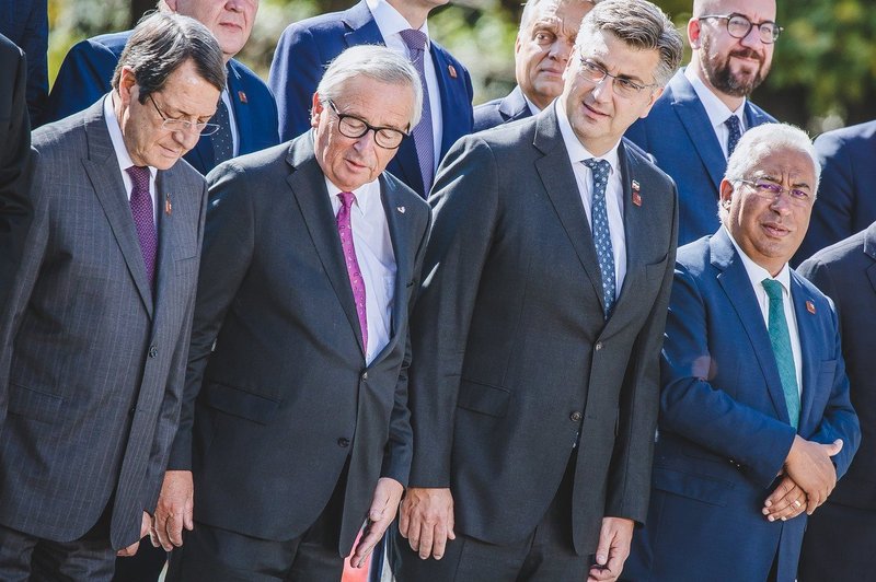 Štirje evropski poslanci iz Slovenije pisali Junckerju v zvezi z arbitražo (foto: profimedia)