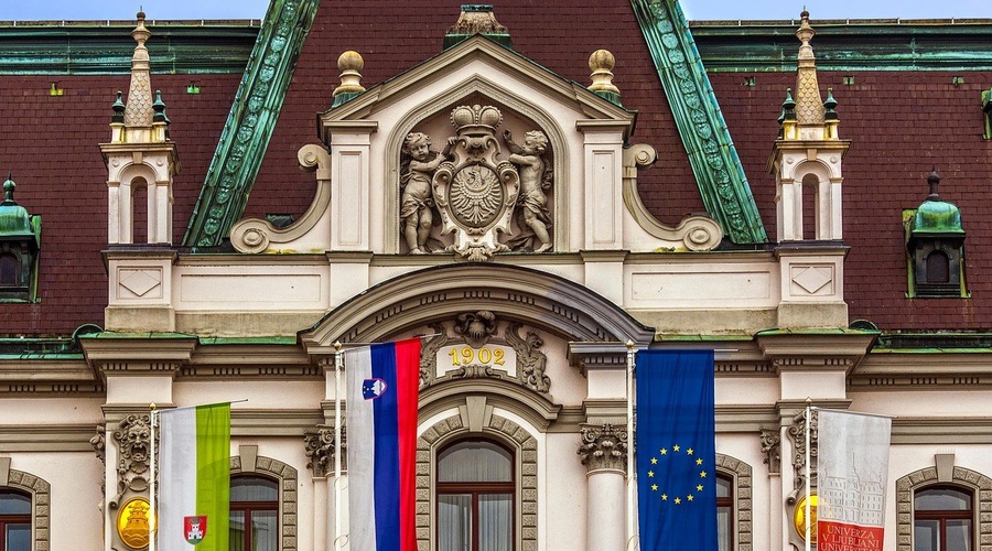 Ljubljana: Bruci s Pozdravom brucem uradno vstopili v novo študijsko leto (foto: Profimedia)