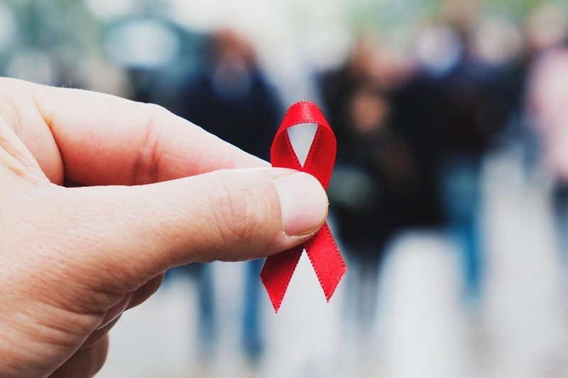 V Sloveniji živi okoli 1000 okuženih, tretjina za svojo okužbo s hiv sploh ne ve! (foto: profimedia)