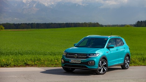 Volkswagnov T-Cross - nova prodajna uspešnica? Takole pravijo pri Avto magazinu ...