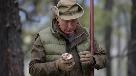 Vladimir Putin je 67. rojstni dan preživel v družbi prijateljev in sorodnikov