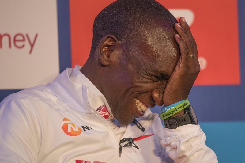 Kipchogeju so do rekorda pomagali 'zajci' in obroki afriške polente! (foto: profimedia)