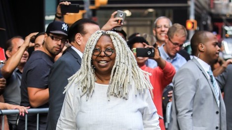 Whoopi Goldberg se vrača kot pojoča nuna, poroča The Guardian