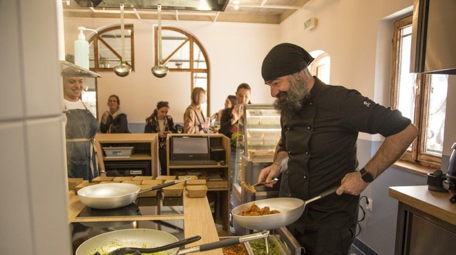 Maxx Panizzari, soustanovitelj restavracije Raw Pasta. (foto: Valentina Preziuso)