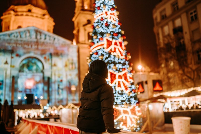 Pet najlepših božičnih sejmov po Evropi (tudi čisto blizu Slovenije) (foto: AdventBazilika.hu)