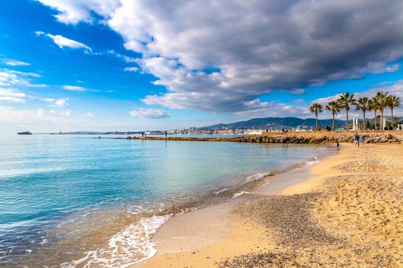 Gloria je opustošila plaže na Majorki, sezona pod vprašajem (foto: profimedia)