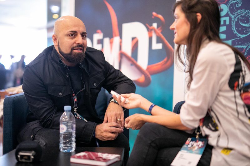 Ali Mahlodji: "Dobro vprašanje. Nihče me še ni vprašal tega, vsi bi od mene radi le recept za uspeh" (foto: SEMPL (Matjaž Očko))