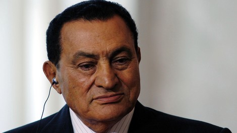 Umrl je nekdanji egiptovski predsednik Hosni Mubarak