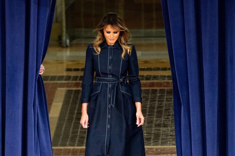 Onkraj luže bo junija izšla nova knjiga o Melanii Trump (foto: profimedia)