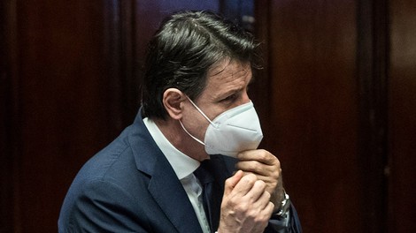 Giuseppe Conte je za Italijo napovedal sprostitvene ukrepe in oživitev gospodarstva po 4. maju