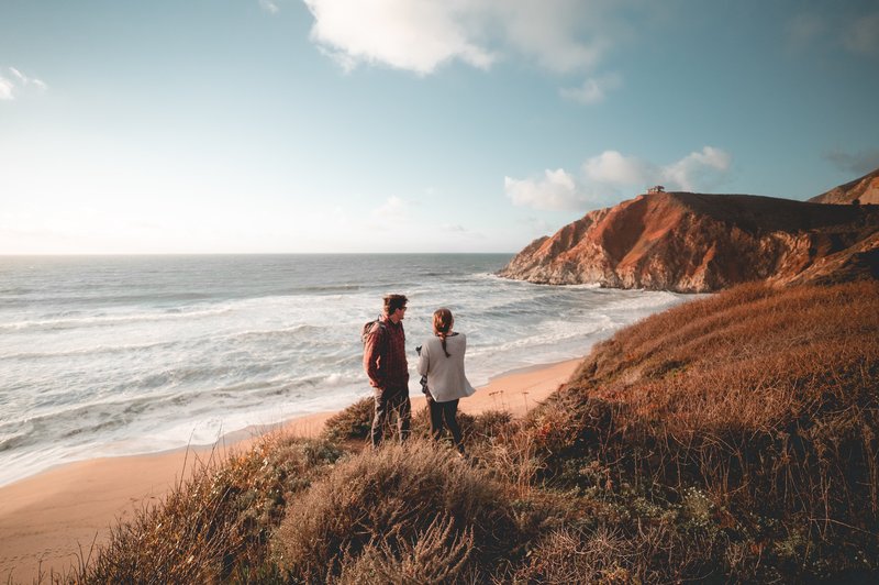 Ljubezen je mogoča le, če nas ni strah izgube (foto: unsplash)