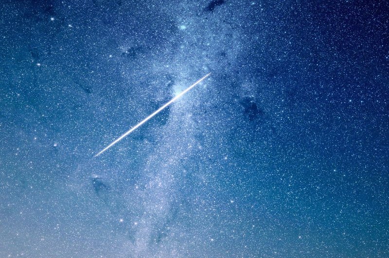 Danes ponoči lahko opazujete METEORSKI DEŽ (foto: pixabay)