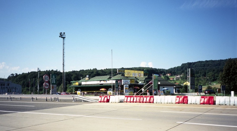 Meje po Evropi se sproščajo, nekatere so že povsem odprte (foto: profimedia)