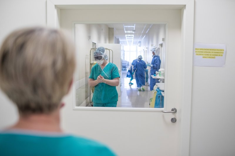 Pri zaposlenem na infekcijski kliniki potrdili okužbo s koronavirusom (foto: UKC Ljubljana)