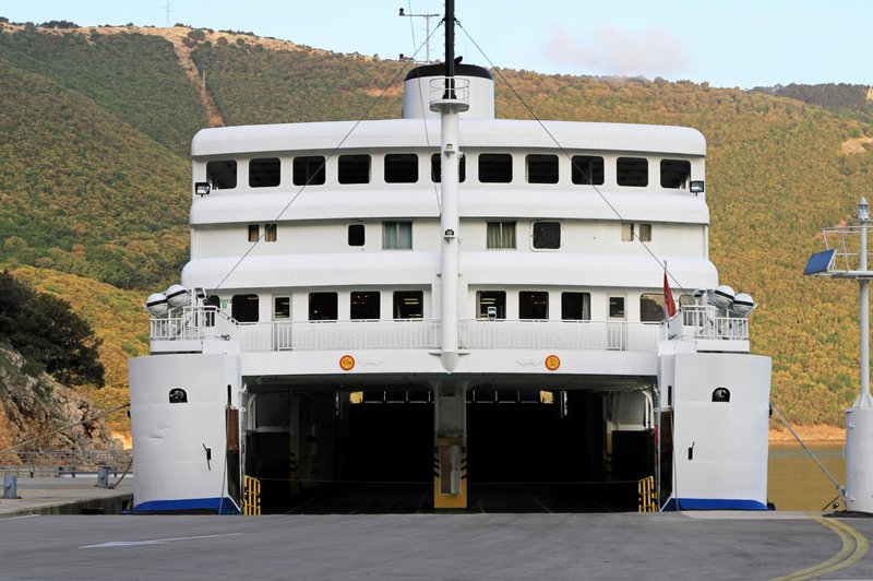 V letošnjem letu Hrvaška ne bo sezonsko podražila trajektnega prevoza (foto: Profimedia)