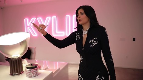 Kylie Jenner prirejala podatke: ni najmlajša milijarderka