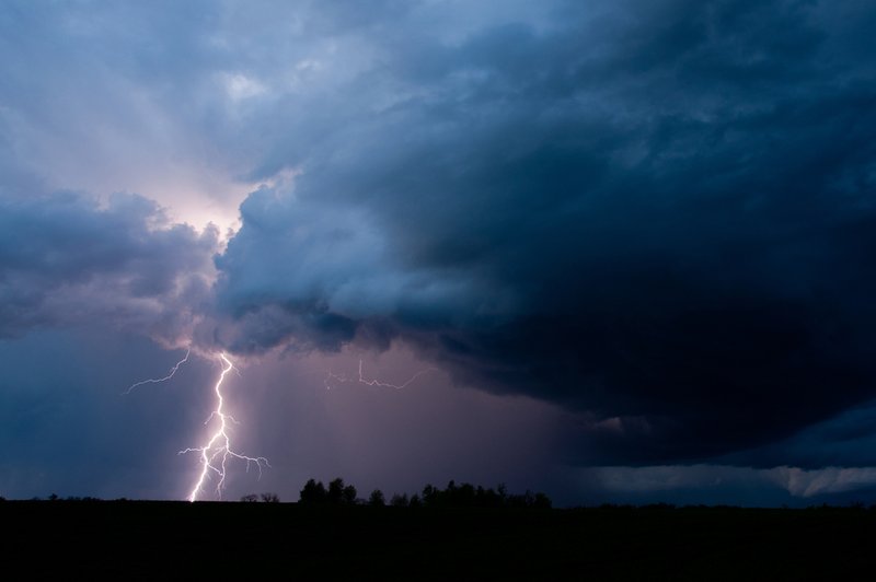 Pripravite se, takšno vreme prihaja: "Čeprav zadeva na animaciji deluje nedolžno, to ne drži" (foto: Shutterstock)