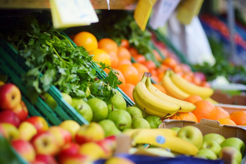 Stojnice ob cestah niso najbolj zaupanja vredna mesta za nabavo sadja in zelenjave (foto: Shutterstock)