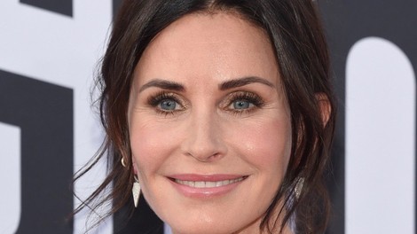 Courteney Cox bo zaigrala tudi v grozljivki Krik 5