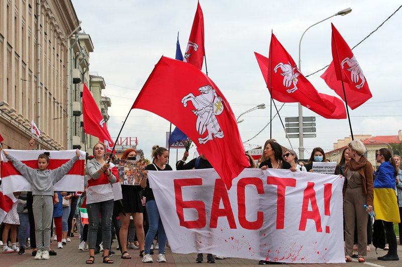 Kljub grožnjam in aretacijam na tisoče Belorusov protestira (foto: profimedia)