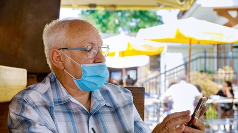 Hrvati so k svoji koronastatistiki dodali še 261 okuženih in sedem smrti