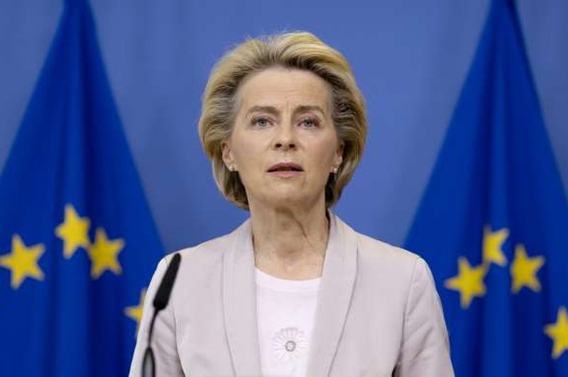 Ursula von der Leyen: Cilj znižanja emisij do leta 2030 naj se dvigne na najmanj 55 odstotkov (foto: Thierry Monasse/STA)