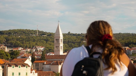 Na Hrvaškem 213 novih okužb in pet smrtnih žrtev