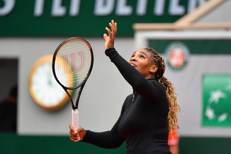 Serena Williams zaradi poškodbe predčasno končala OP Francije (foto: Profimedia)