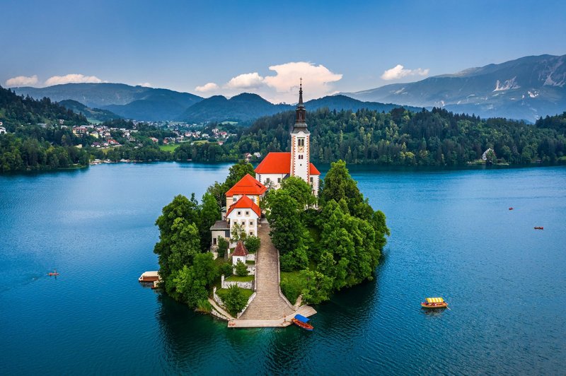 Lonely Planet Bled uvrstil med 10 nepozabnih svetovnih doživetij (foto: Profimedia)