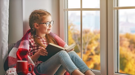 Za osnovnošolce dodaten teden počitnic, dijaki in študenti na daljavo