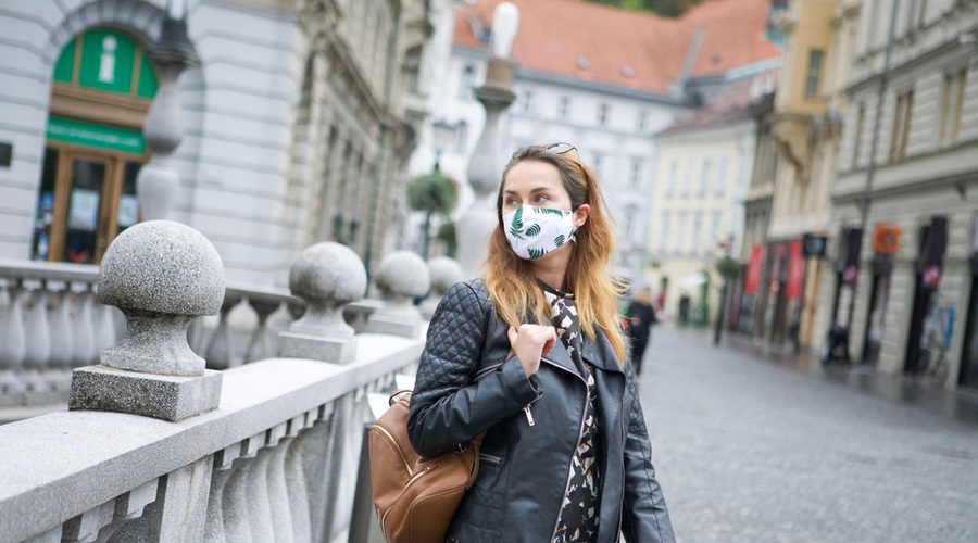 Vlada bo danes večino ukrepov za preprečevanje širjenja okužb verjetno podaljšala (foto: Shutterstock)