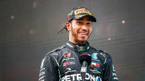 Včasih tudi svetovni prvak Lewis Hamilton doživi poraz