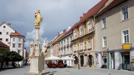 V eksploziji na celjski avtobusni postaji dva poškodovana, vzrok napaka na plinski napeljavi