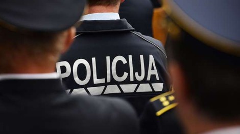 Policijski sindikat razmišlja o tožbi, informacijska pooblaščenka ne vidi kršitev