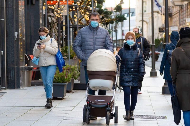 Na Hrvaškem ob ugodnejši epidemiološki sliki milejši ukrepi v šolstvu in športu (foto: profimedia)