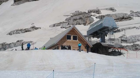 Smučišče Cerkno se odpira v petek, Kanin v soboto