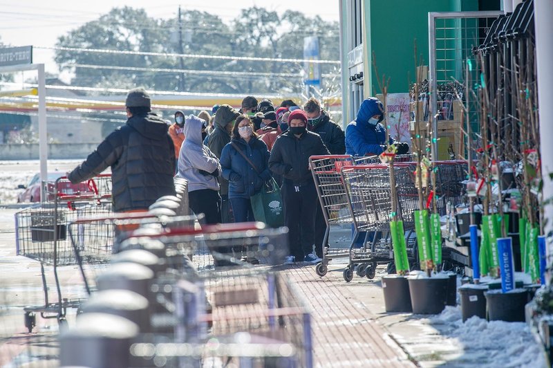 Zimsko vreme v ZDA prizadelo številne države, najhuje je v Teksasu (foto: profimedia)