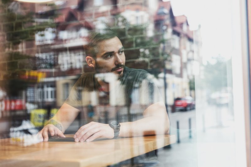 Smo res samodestruktivna bitja? (piše Jaka Tomc) (foto: Shutterstock)